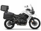 Kompletní sada černých hliníkových kufrů SHAD TERRA BLACK , 48L topcase   36L/47L boční kufry, včetně montážní sady a plotny SHAD TRIUMPH Tiger 800