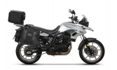 Kompletní sada bočních adventure brašen SHAD TERRA TR40 a  černého hliníkového 48L topcase, včetně m SHAD BMW F 650 GS / F 700 GS/ F 800 GS (2008 - 2018)